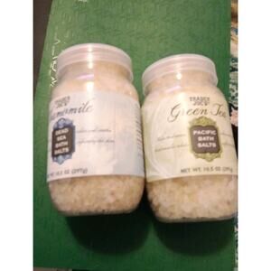 2 Trader Joe’s Bath Salts, Chamomile Dead Sea & Green Tea Pacific 10.5 Oz New